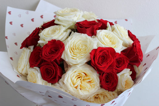 How to Keep Flowers Fresh Longer: Easy Care Tips